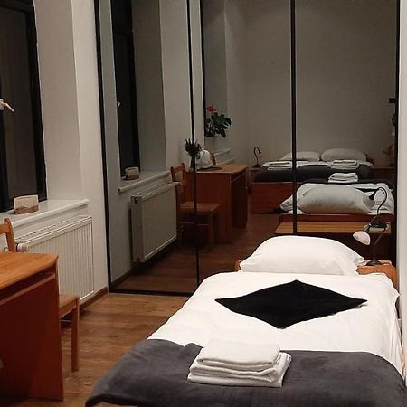 Dworek Pod Swierkami Jelení Hora Exteriér fotografie