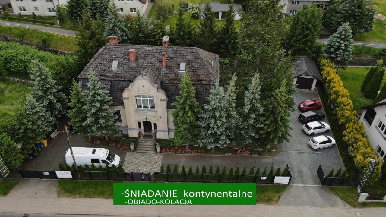 Dworek Pod Swierkami Jelení Hora Exteriér fotografie